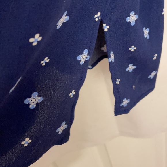 Love & Legend Button Down Blouse Size 2X - Picture 4 of 7